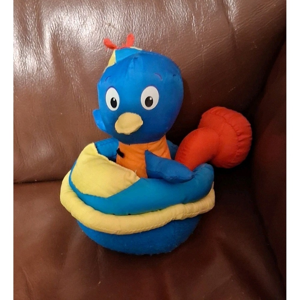 Backyardigans Pablo Boat Bath Toy Rare HTF